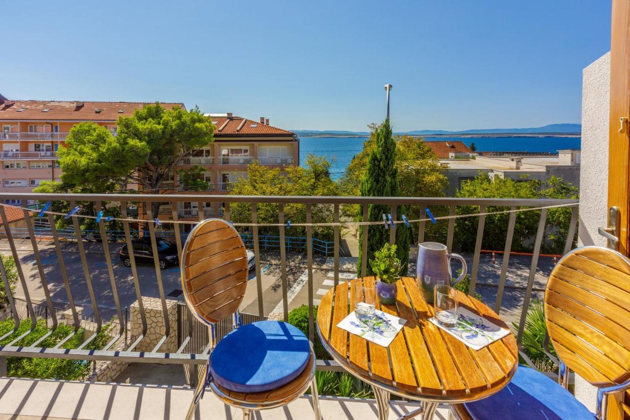 Apartments Loncaric Цриквеница Экстерьер фото